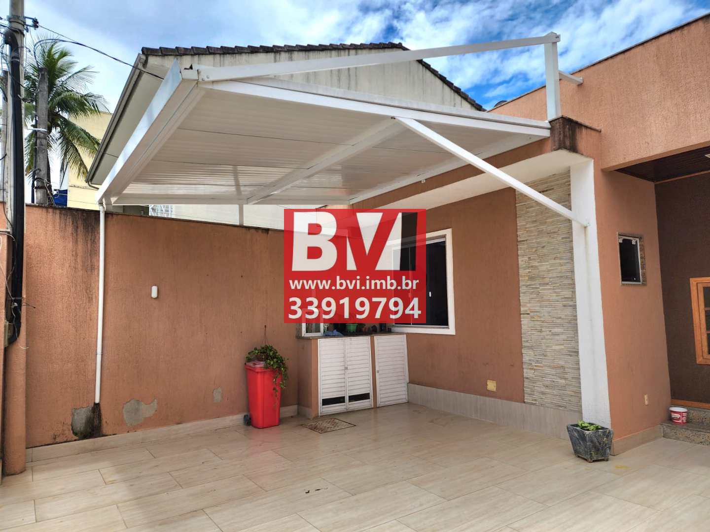 Casa à venda com 2 quartos, 80m² - Foto 4