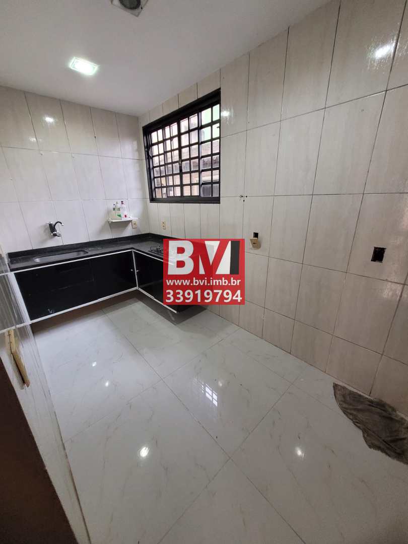 Casa à venda com 2 quartos, 65m² - Foto 15