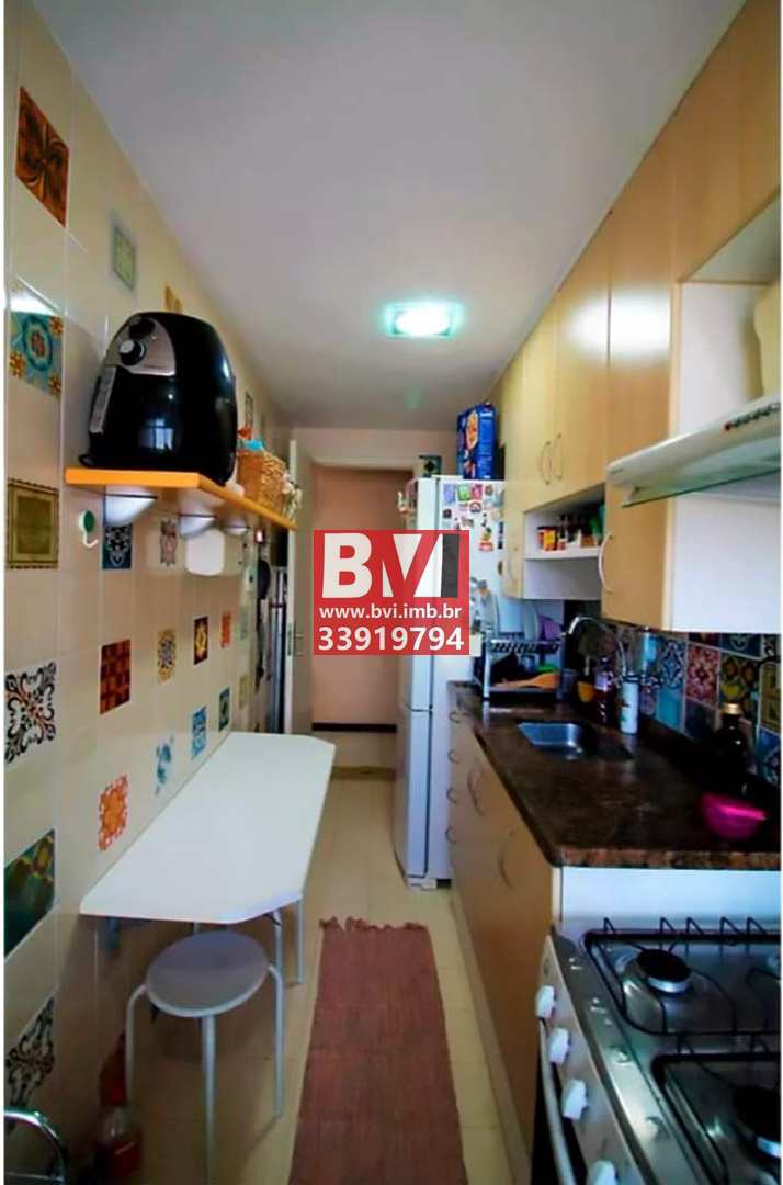 Apartamento à venda com 3 quartos, 77m² - Foto 11