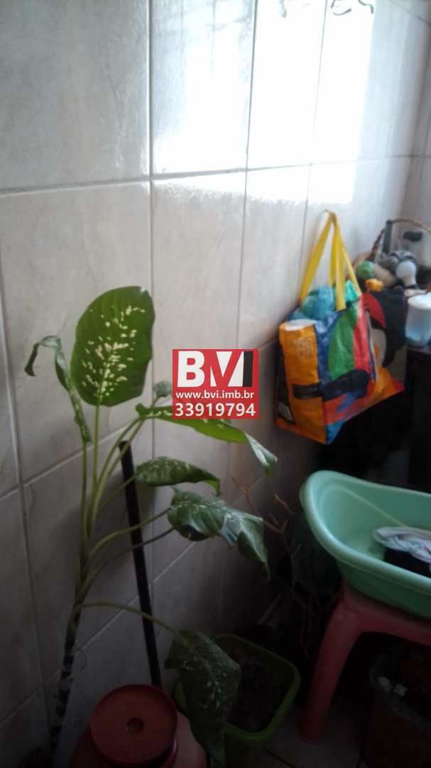 Apartamento à venda com 2 quartos, 60m² - Foto 17