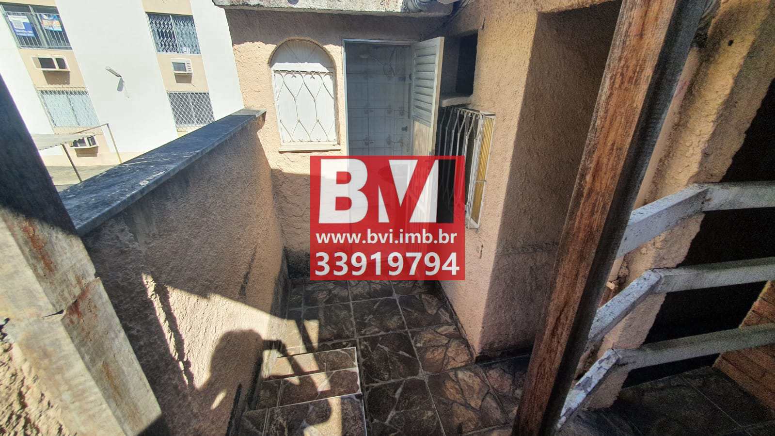 Casa à venda com 5 quartos, 176m² - Foto 9