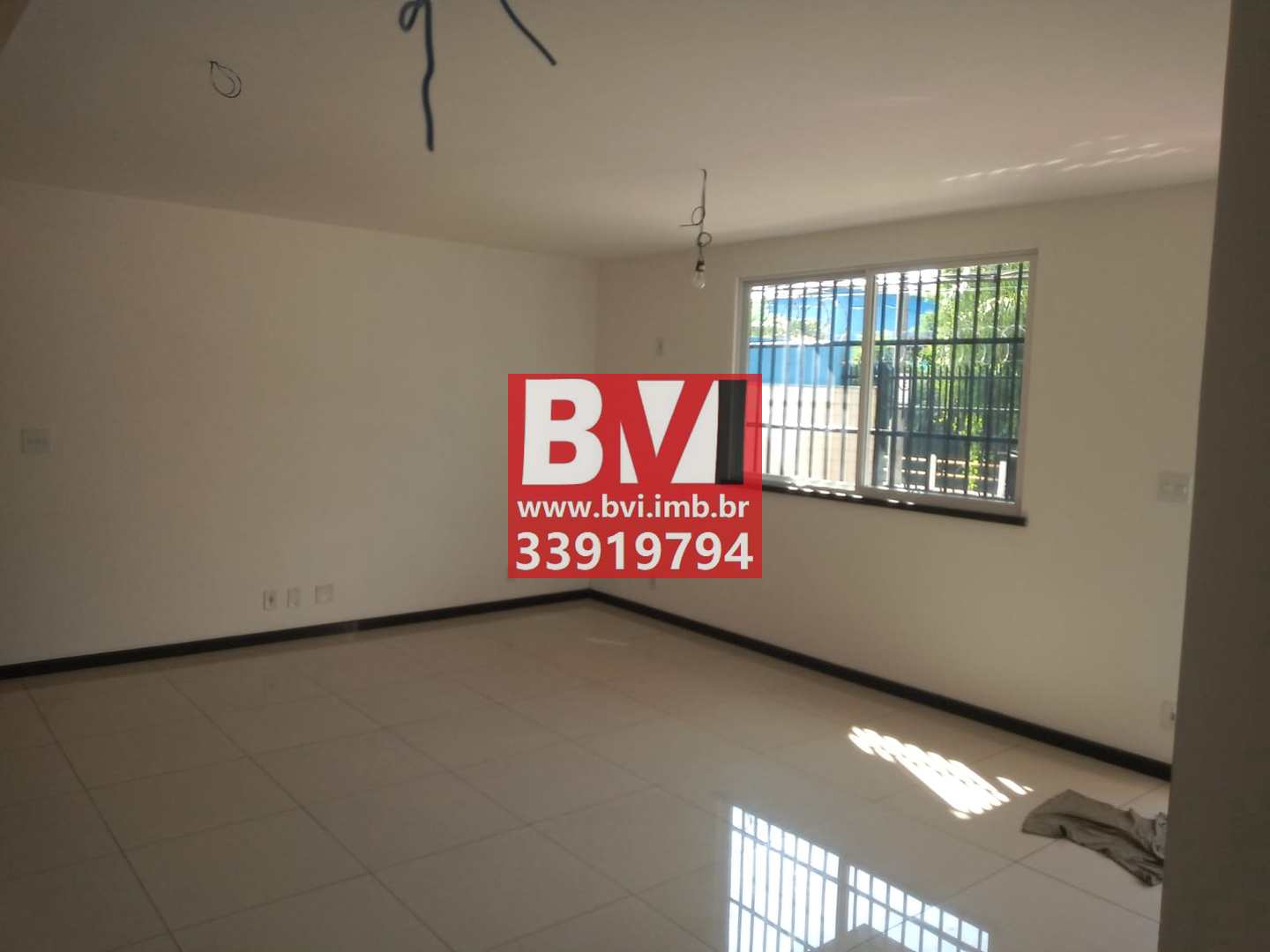 Casa à venda com 3 quartos, 100m² - Foto 19