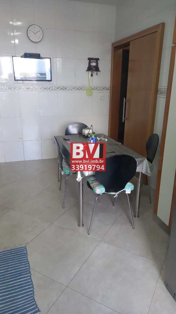 Casa à venda com 4 quartos, 208m² - Foto 22