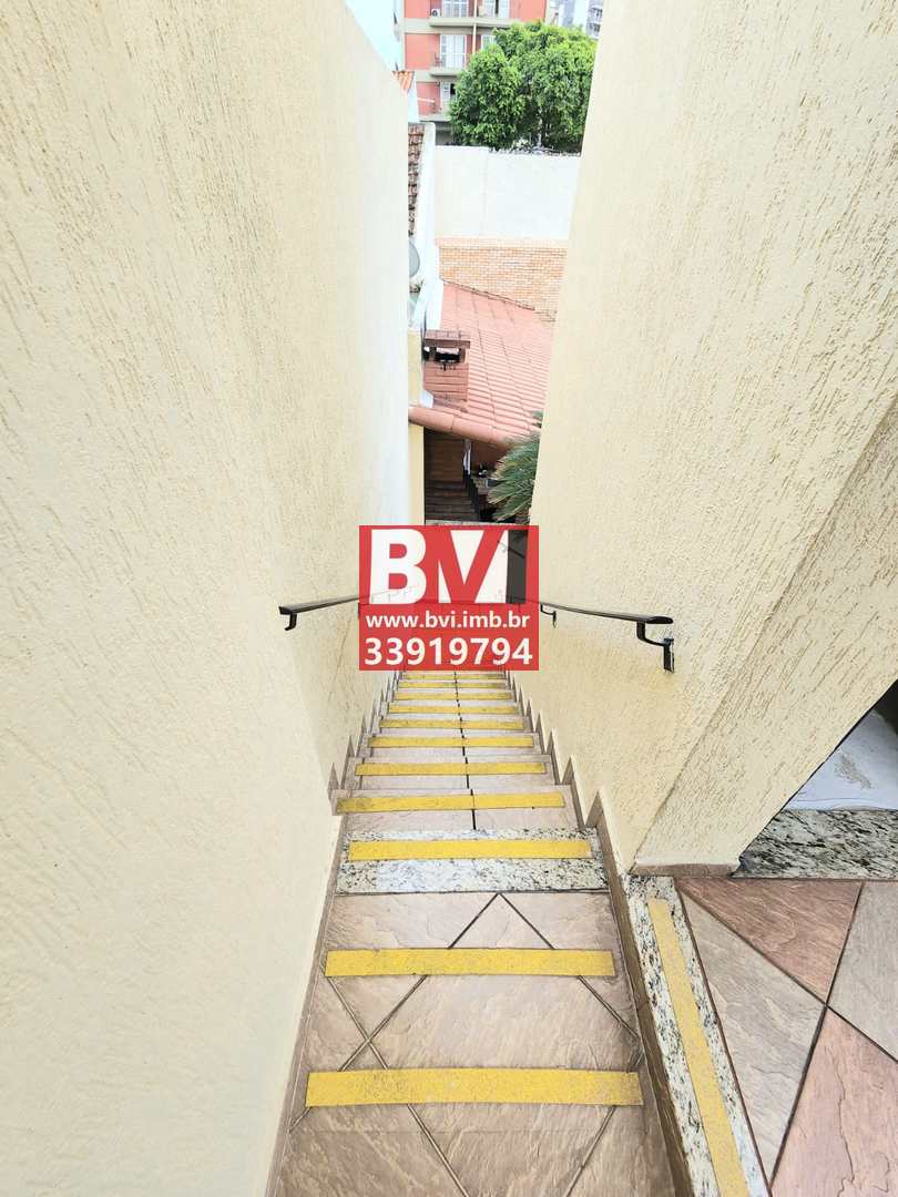 Casa à venda com 3 quartos, 300m² - Foto 21