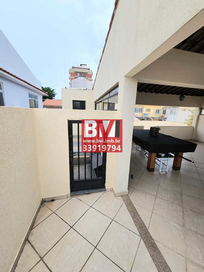 Casa à venda com 3 quartos, 300m² - Foto 28