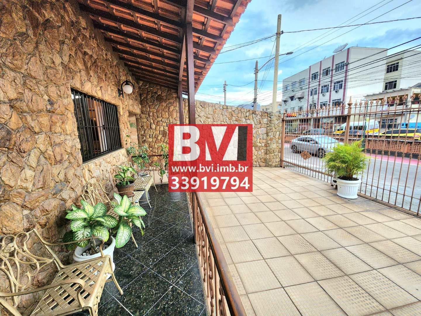 Casa à venda com 3 quartos, 300m² - Foto 16