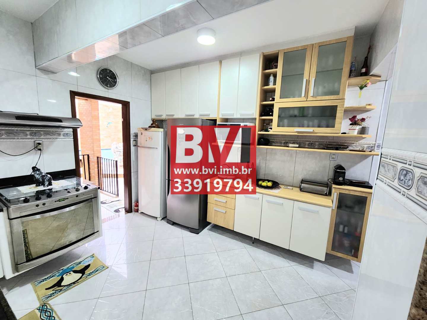 Casa à venda com 3 quartos, 300m² - Foto 40