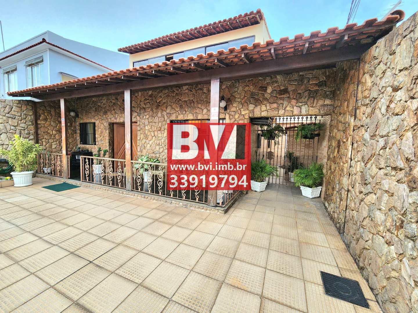 Casa à venda com 3 quartos, 300m² - Foto 14