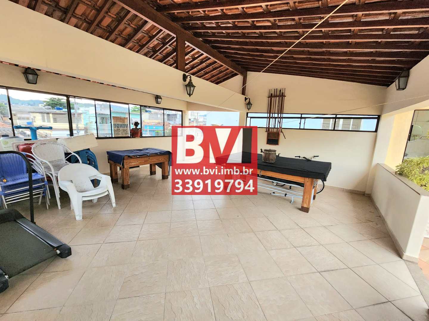 Casa à venda com 3 quartos, 300m² - Foto 31