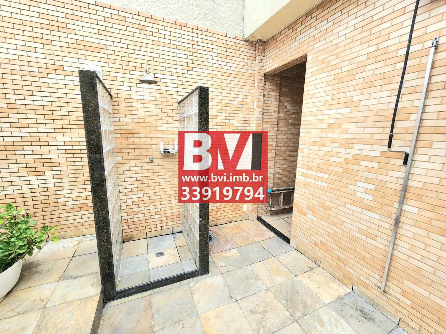 Casa à venda com 3 quartos, 300m² - Foto 12