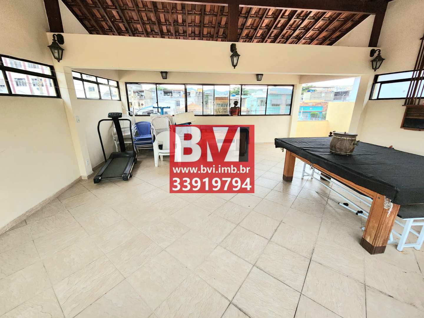 Casa à venda com 3 quartos, 300m² - Foto 34