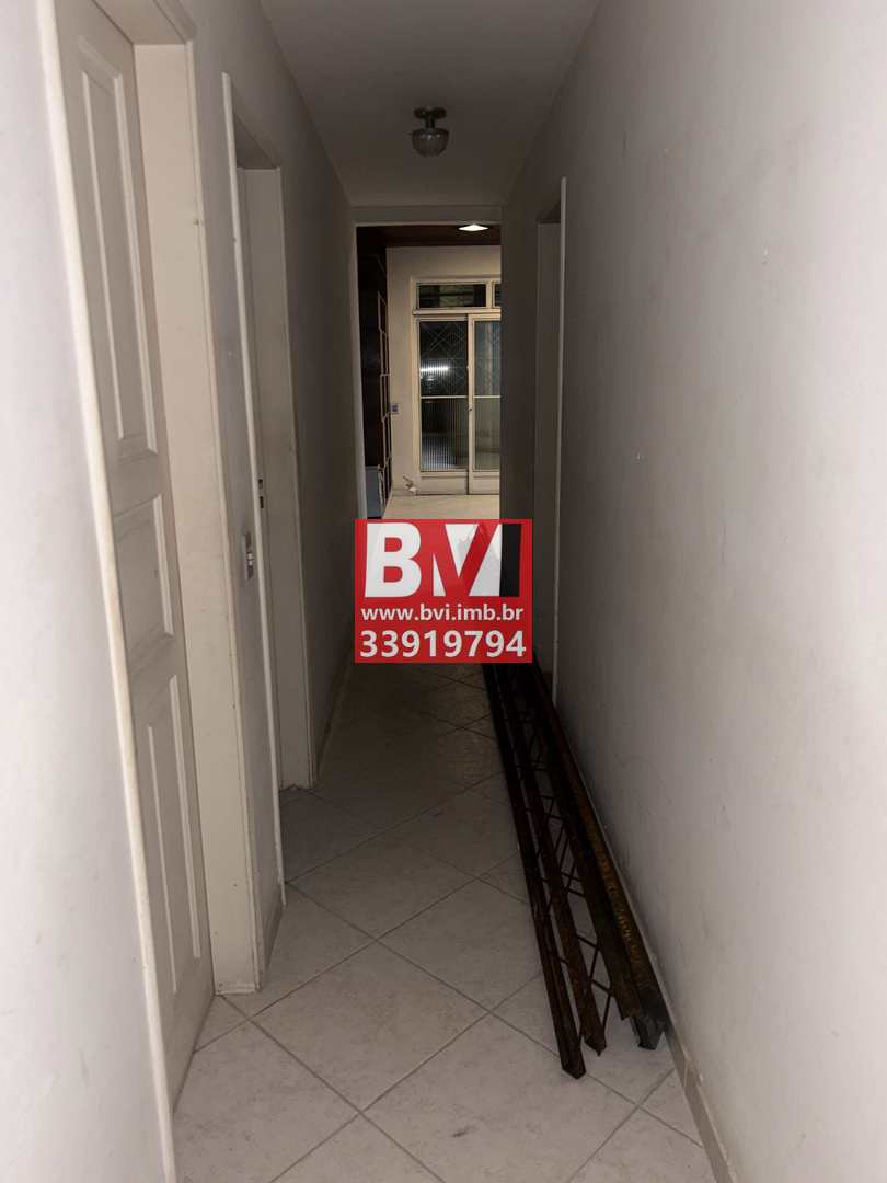 Casa à venda com 3 quartos, 288m² - Foto 22