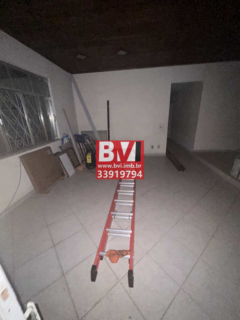 Casa à venda com 3 quartos, 288m² - Foto 32