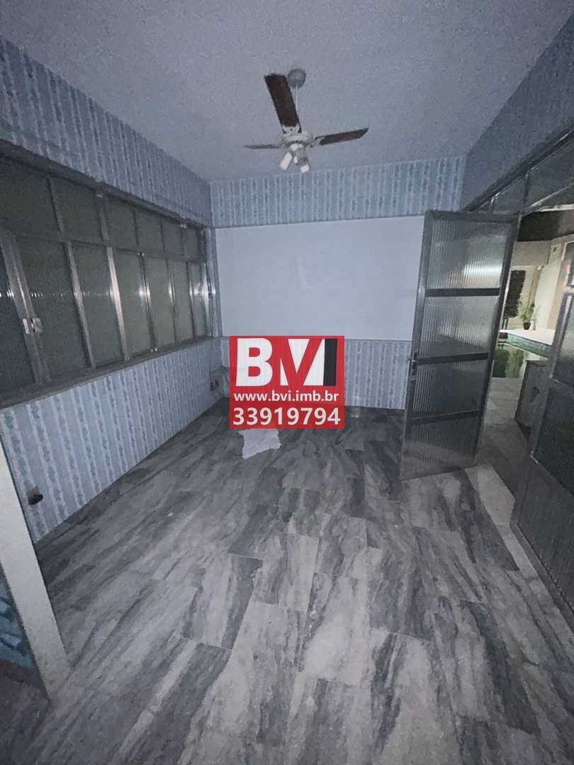 Casa à venda com 3 quartos, 288m² - Foto 12