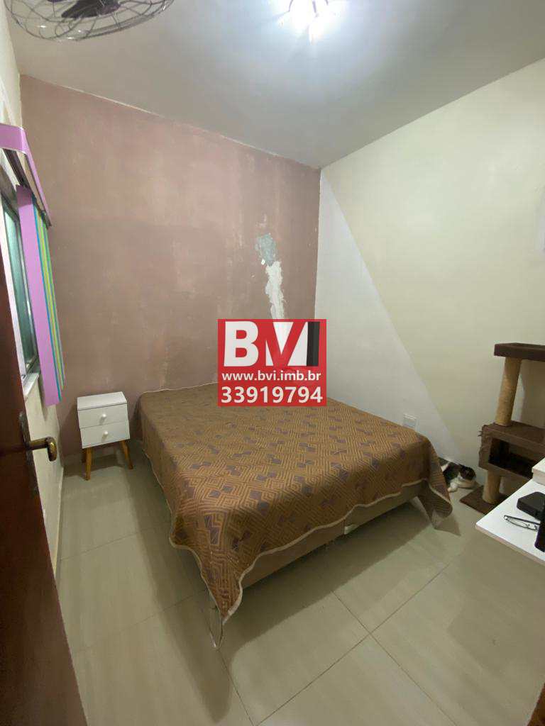 Casa à venda com 3 quartos, 70m² - Foto 12