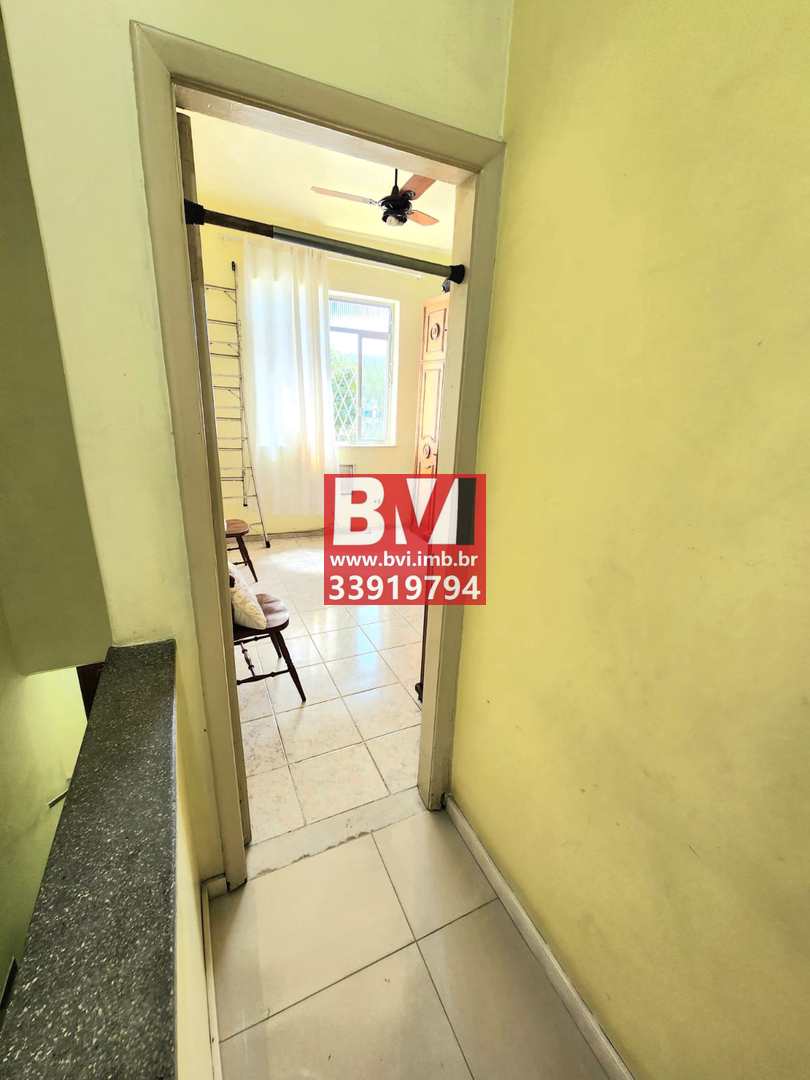 Casa à venda com 7 quartos, 300m² - Foto 11