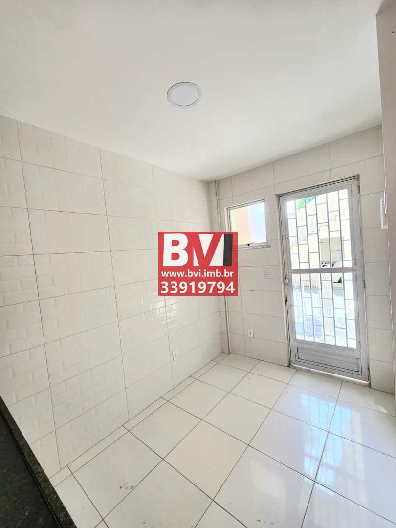 Casa à venda com 7 quartos, 300m² - Foto 47