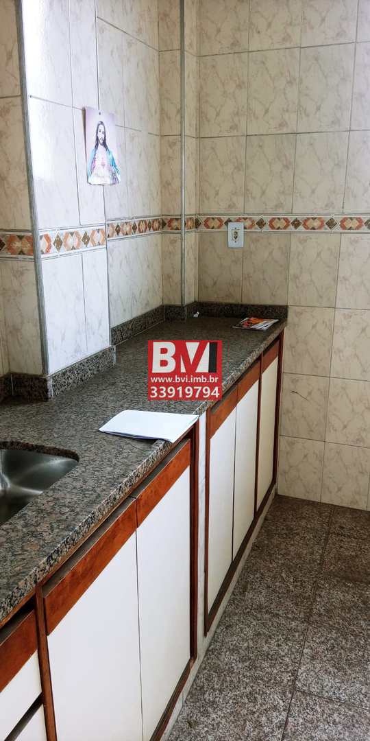 Apartamento à venda com 2 quartos, 70m² - Foto 4