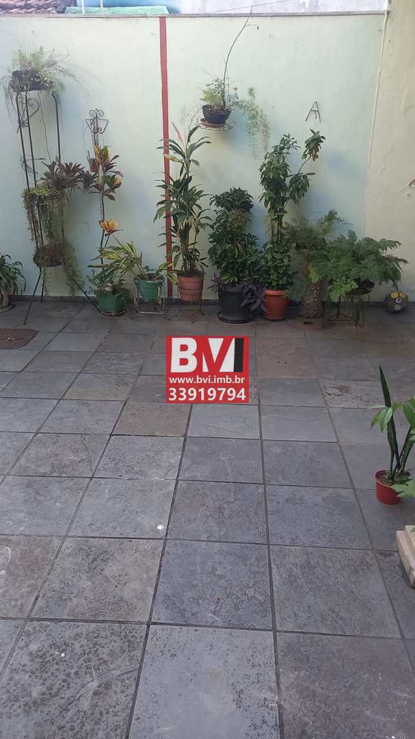 Casa à venda com 3 quartos, 100m² - Foto 6