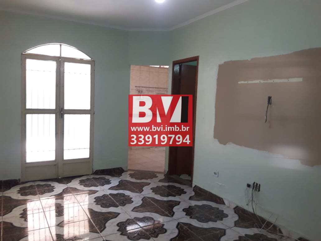 Casa à venda com 3 quartos, 120m² - Foto 4