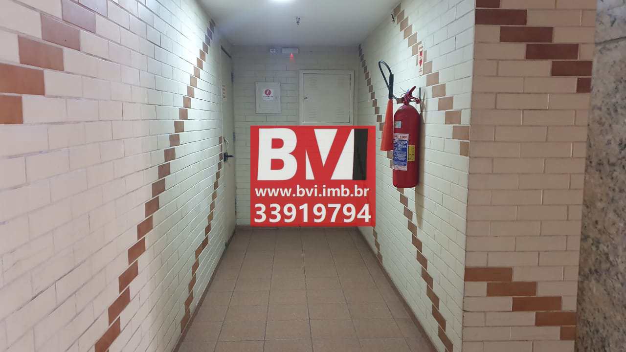 Apartamento à venda com 3 quartos, 75m² - Foto 11