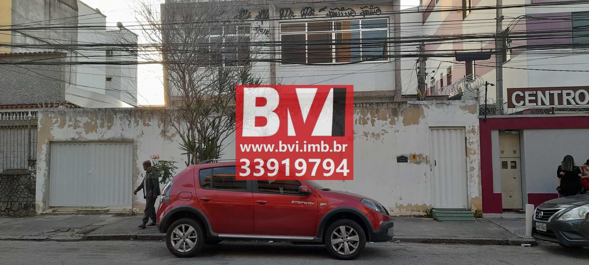 Casa à venda e aluguel com 5 quartos, 380m² - Foto 1