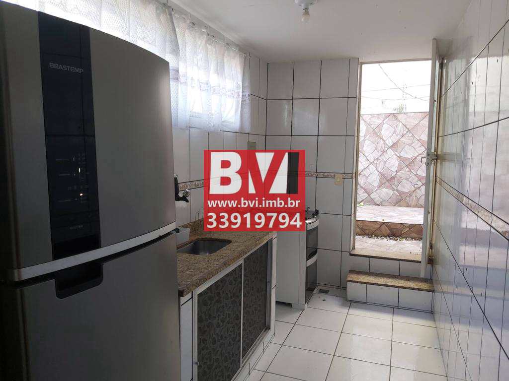 Casa à venda com 5 quartos, 240m² - Foto 32