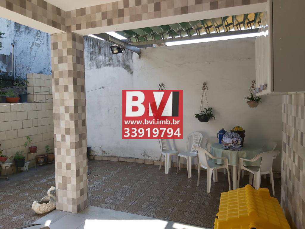 Casa à venda com 5 quartos, 240m² - Foto 21