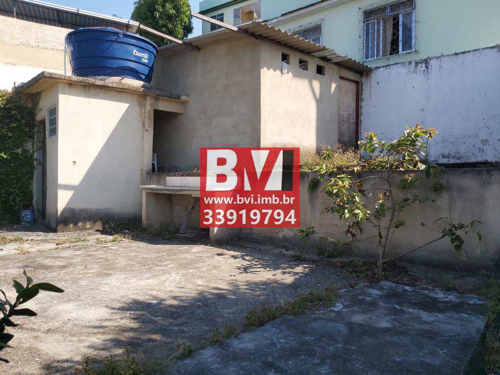 Casa à venda com 5 quartos, 240m² - Foto 13