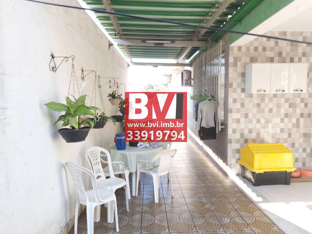 Casa à venda com 5 quartos, 240m² - Foto 15