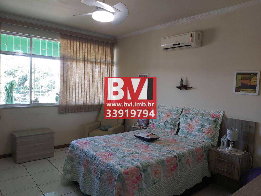 Casa à venda com 5 quartos, 240m² - Foto 38