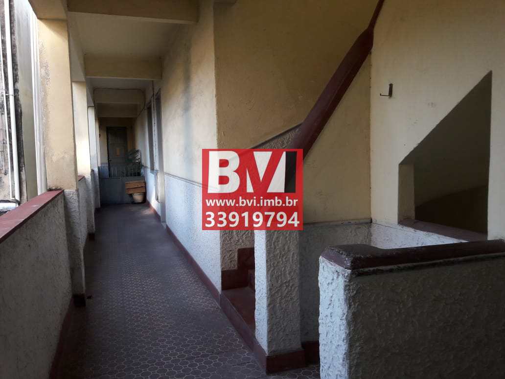 Apartamento à venda com 3 quartos, 68m² - Foto 2