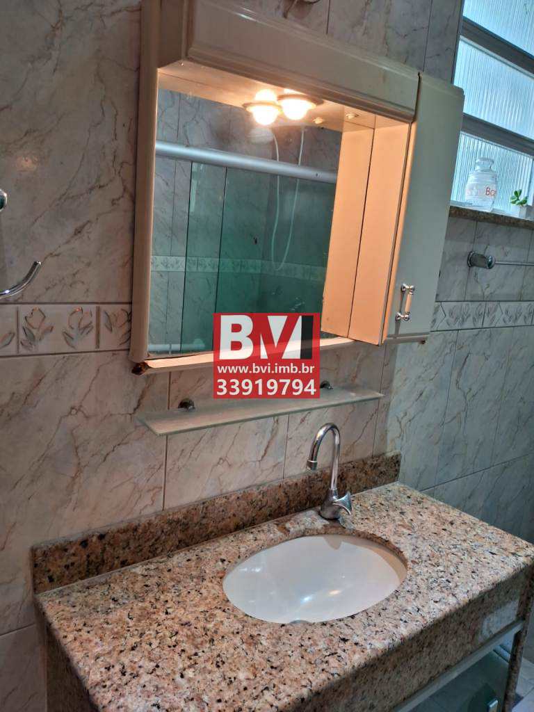 Casa à venda com 3 quartos, 90m² - Foto 18