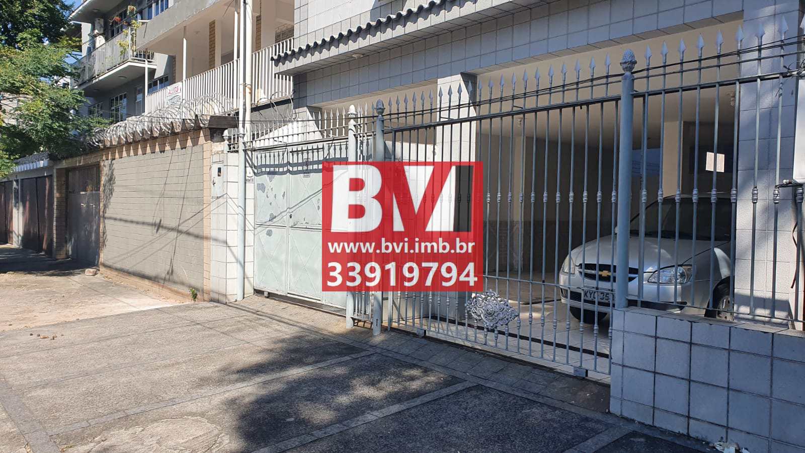 Apartamento à venda com 2 quartos, 110m² - Foto 2