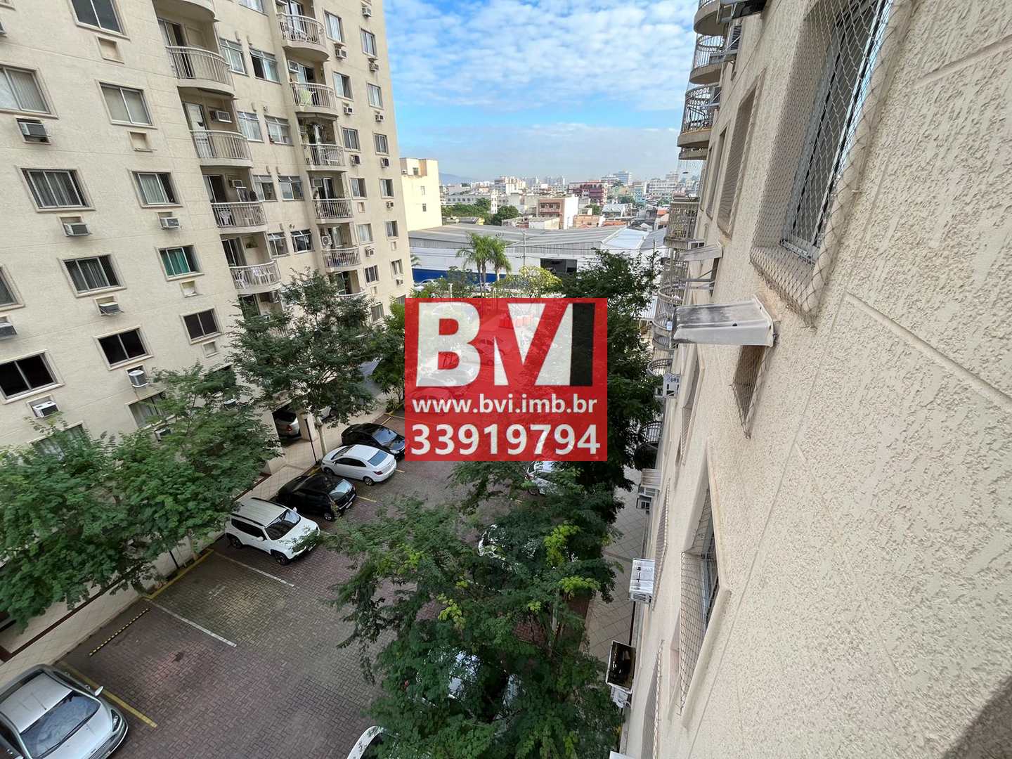 Apartamento à venda com 2 quartos, 68m² - Foto 3