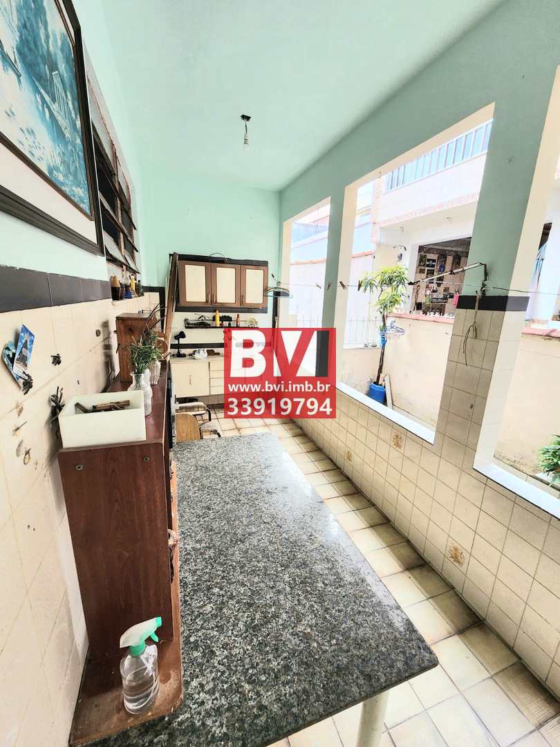 Casa à venda com 3 quartos, 160m² - Foto 7