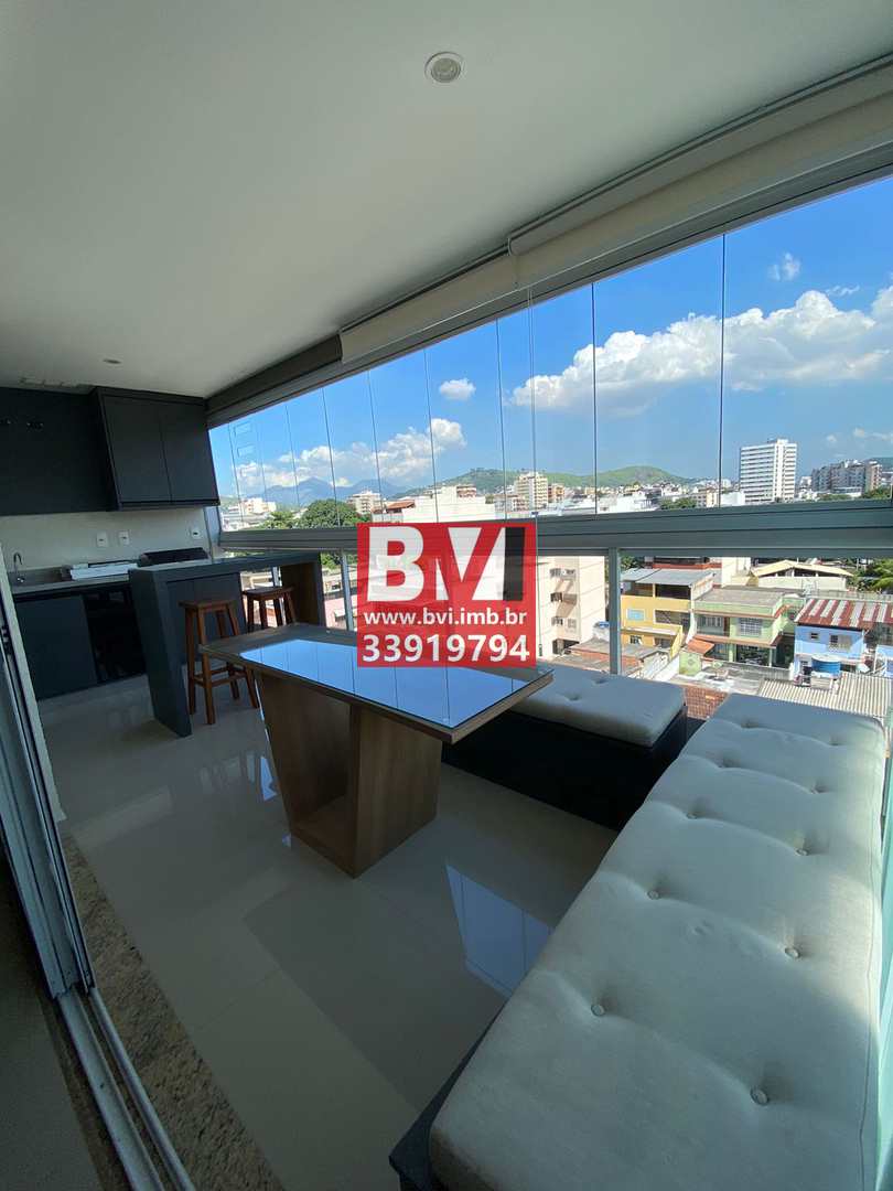 Apartamento à venda com 3 quartos, 110m² - Foto 2