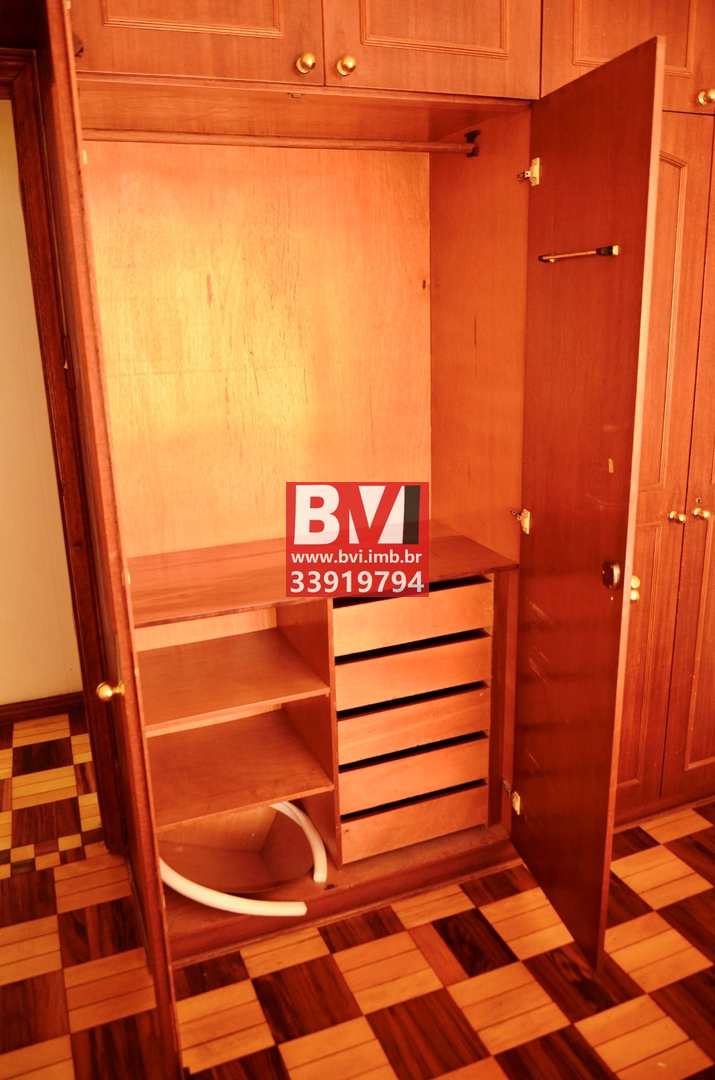 Apartamento à venda com 2 quartos, 77m² - Foto 6