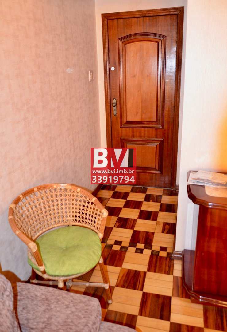 Apartamento à venda com 2 quartos, 77m² - Foto 2