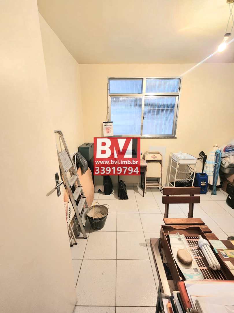 Casa à venda com 3 quartos, 320m² - Foto 14