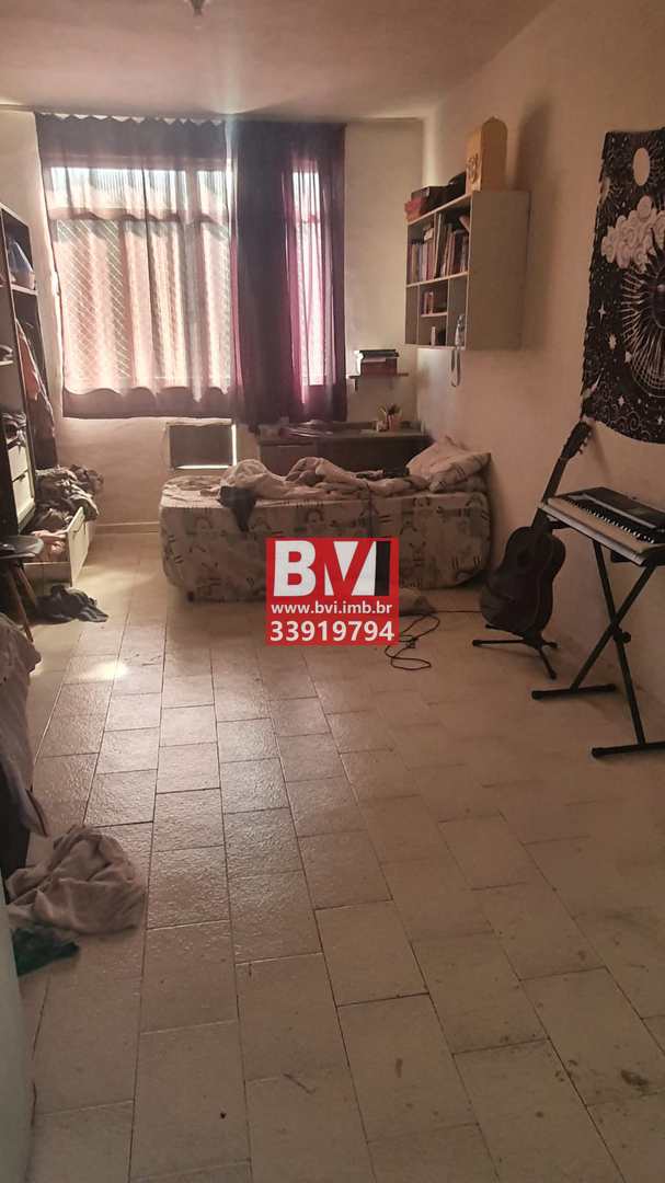 Casa à venda com 7 quartos, 151m² - Foto 13