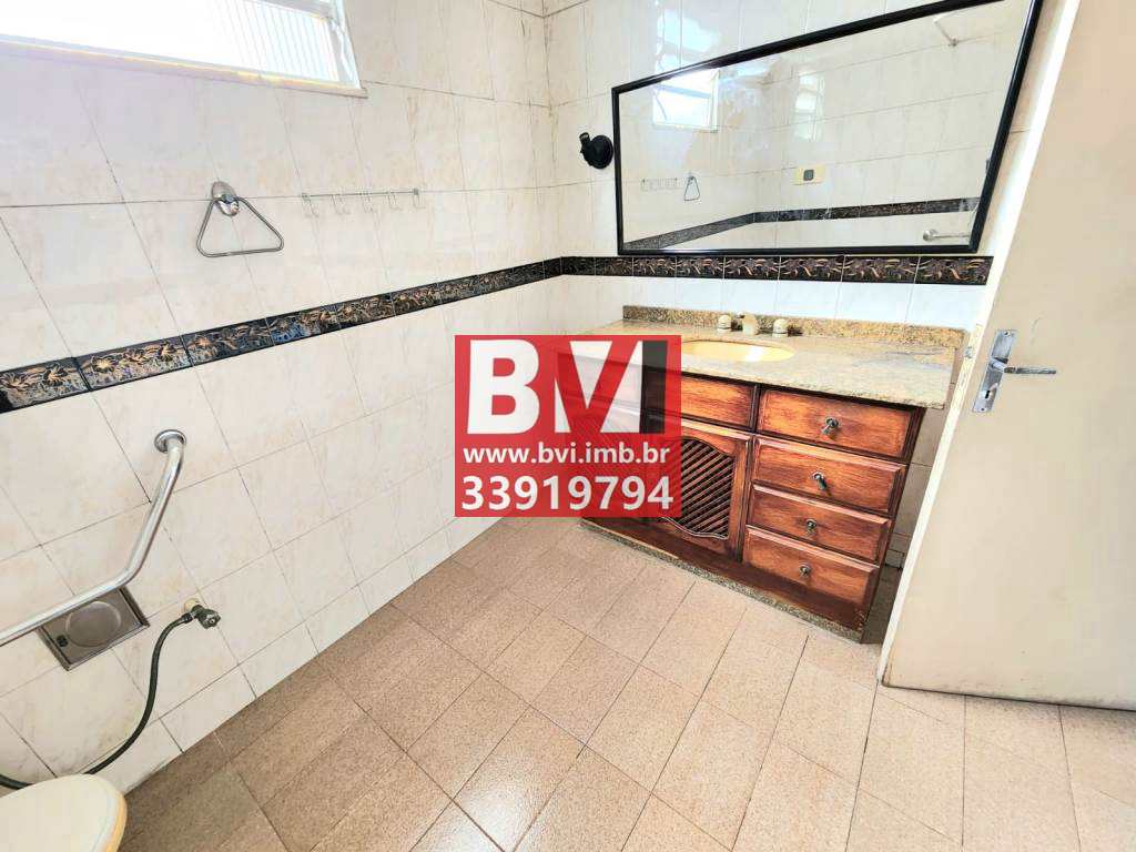 Casa à venda com 3 quartos, 380m² - Foto 21