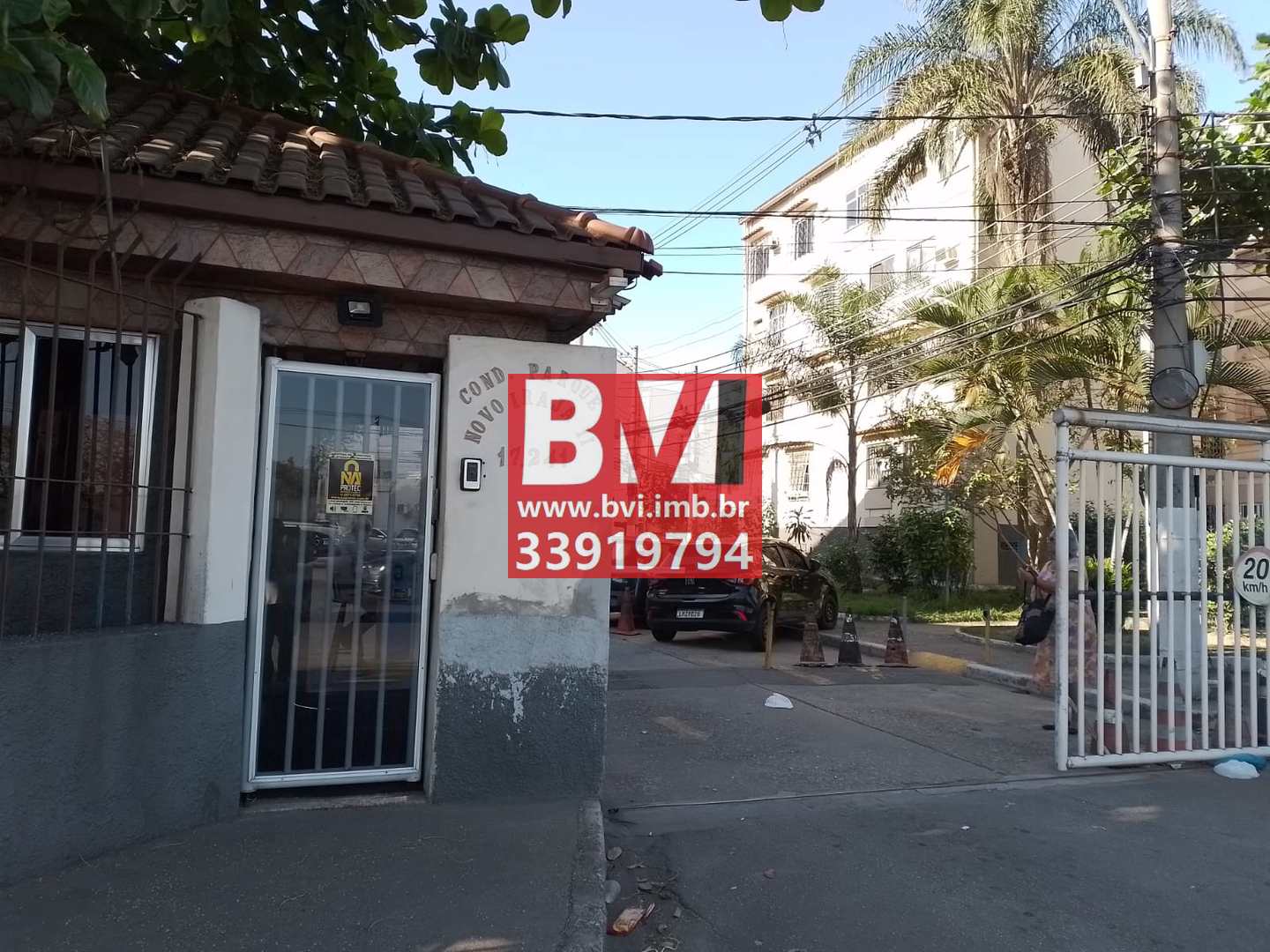 Apartamento à venda com 2 quartos, 45m² - Foto 2