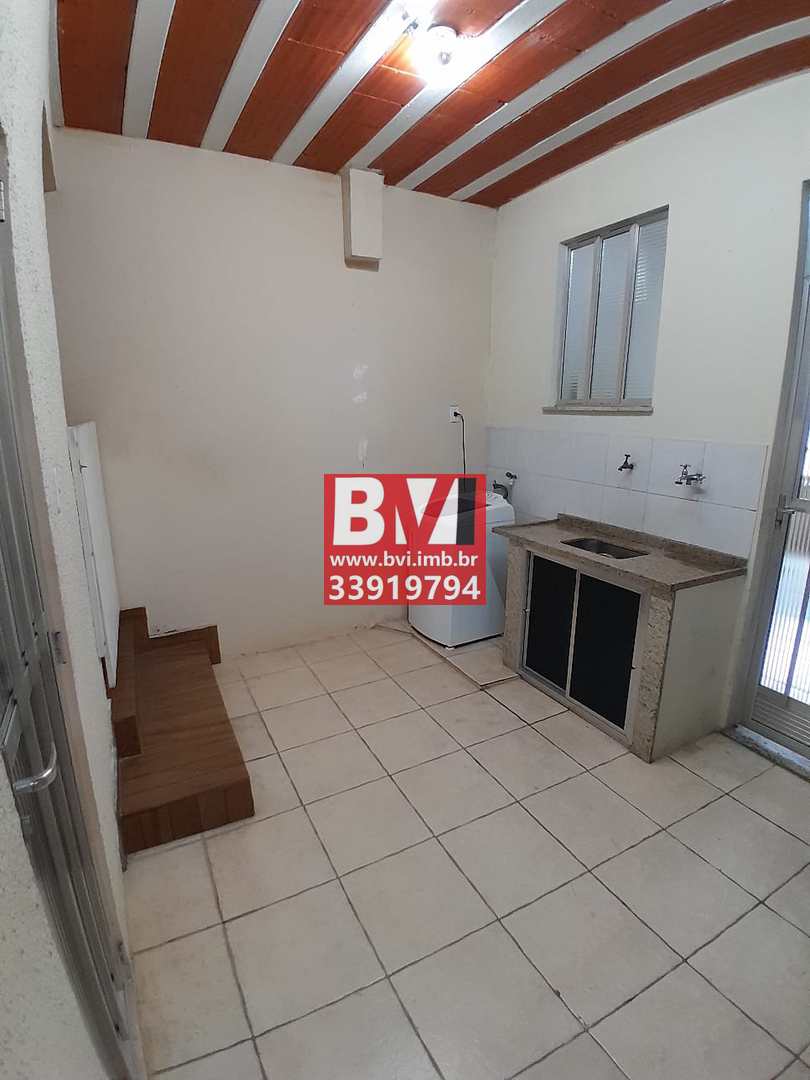 Casa à venda com 2 quartos, 75m² - Foto 10