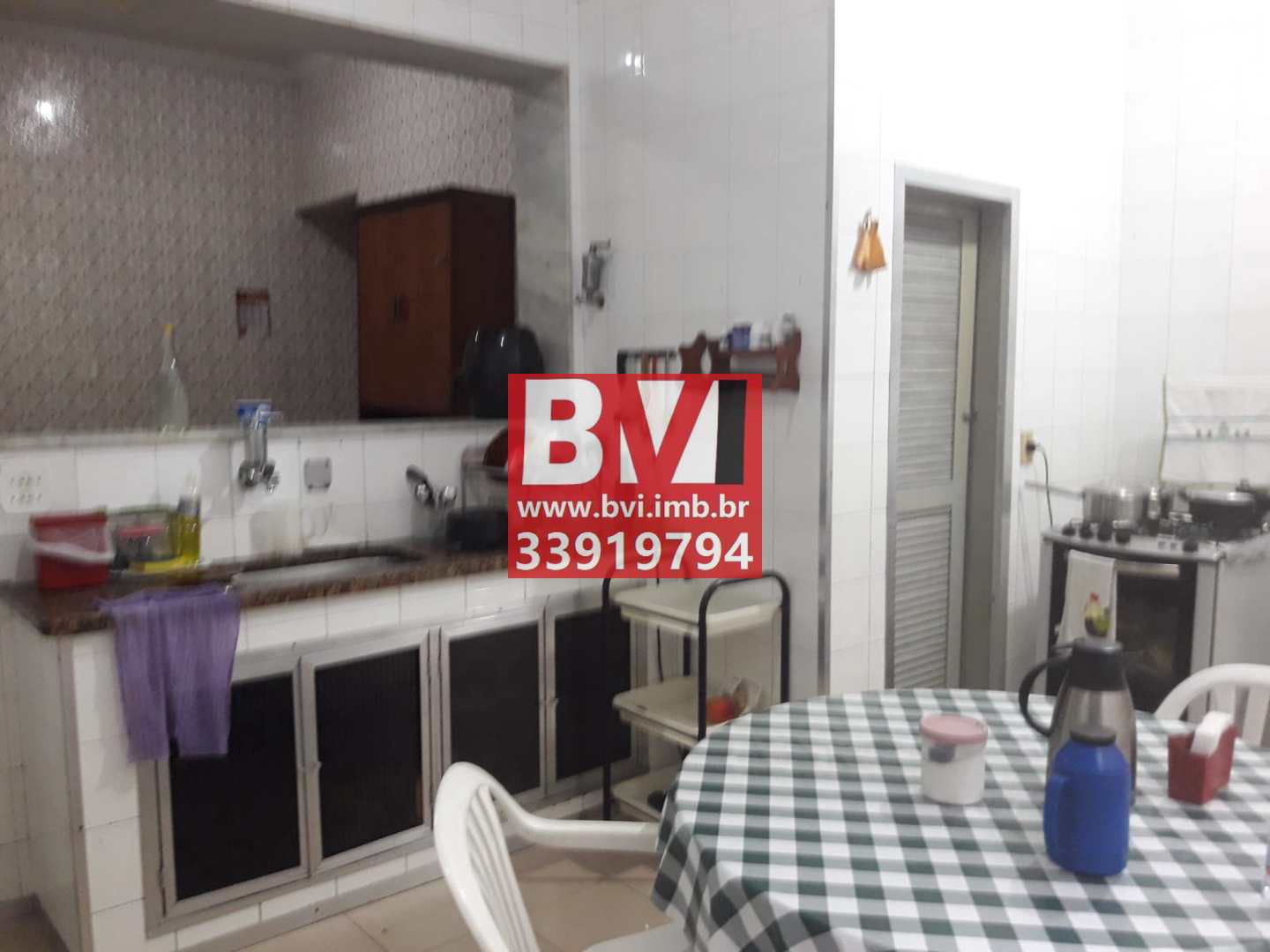 Casa à venda com 3 quartos, 90m² - Foto 25