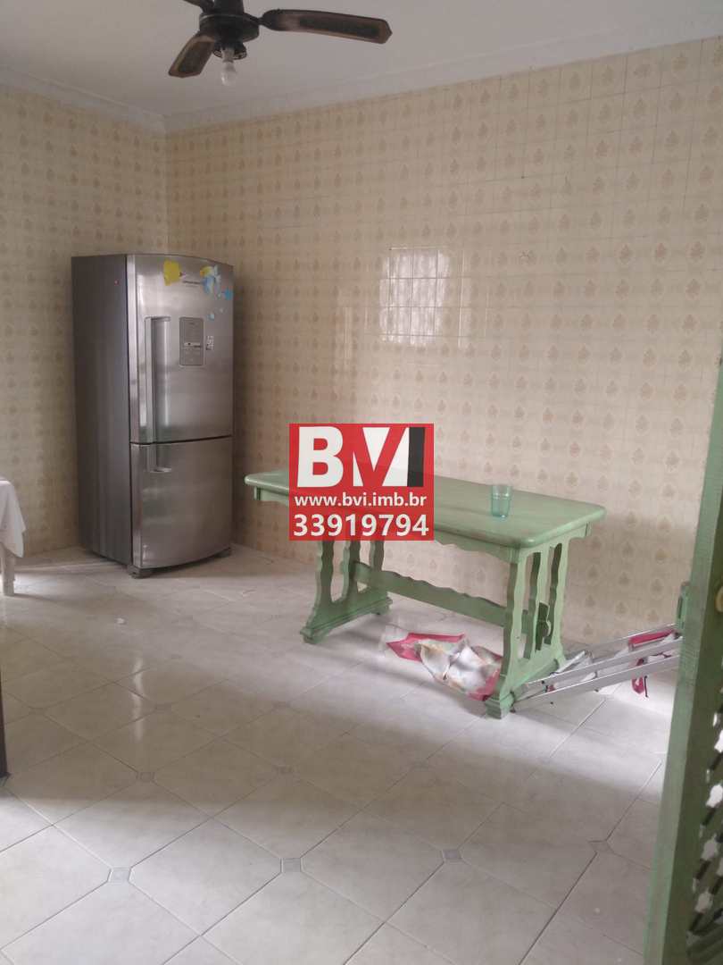 Casa à venda com 3 quartos, 200m² - Foto 30