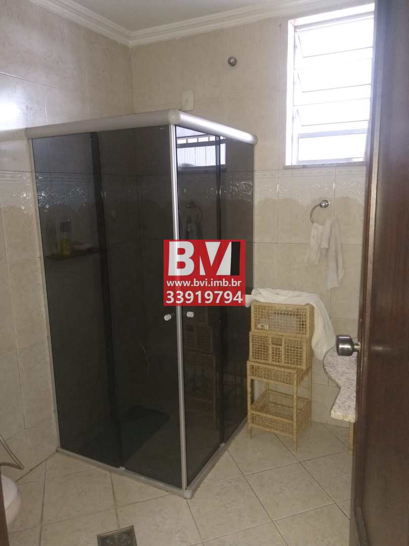 Casa à venda com 3 quartos, 200m² - Foto 19