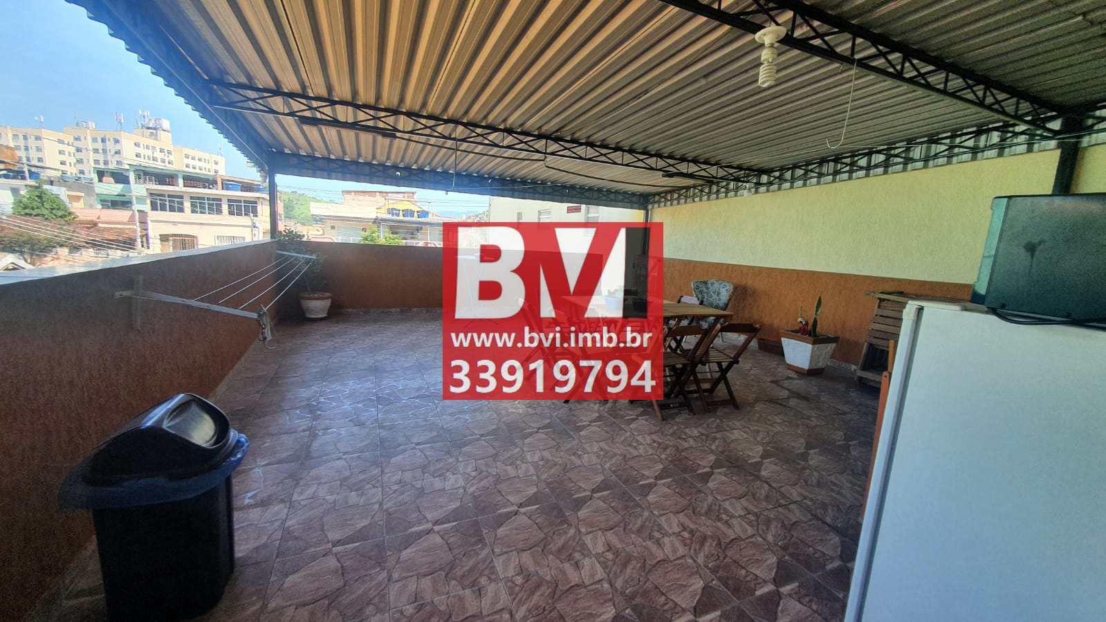 Casa à venda com 3 quartos, 81m² - Foto 31