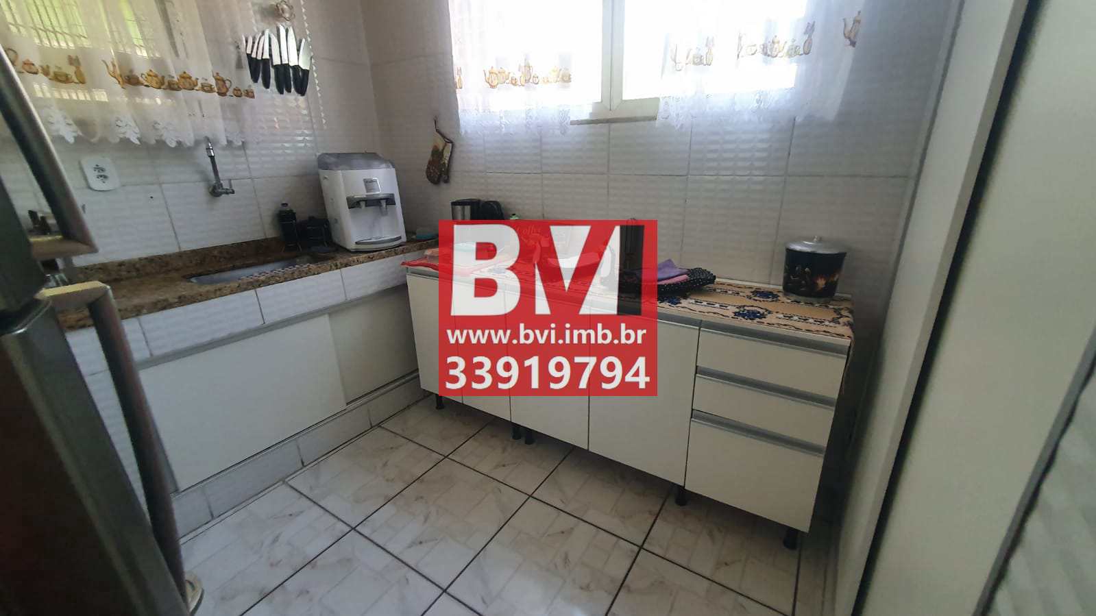 Casa à venda com 3 quartos, 81m² - Foto 23