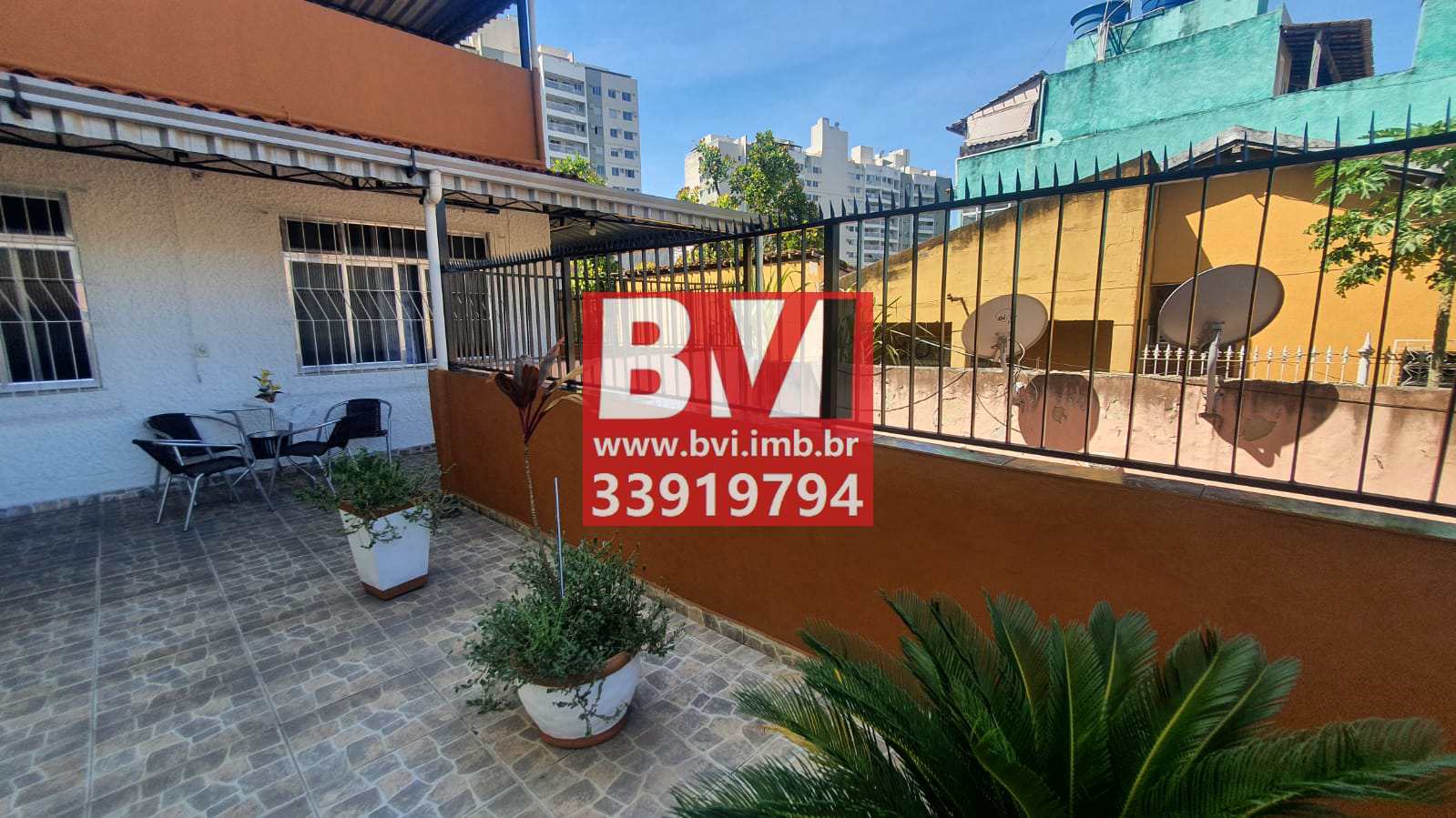 Casa à venda com 3 quartos, 81m² - Foto 5